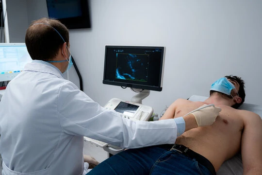 Médico especialista em arritmia cardíaca